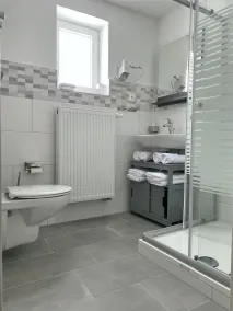ADN Suites - NETFLIX - modern and smart - Bathroom