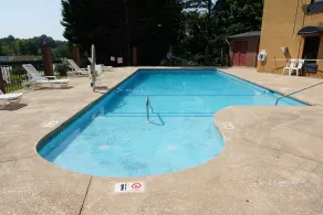Columbus Inn and Suites - Pool