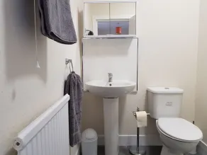 Charlotte Street 2 Bedroom Apartment - Badeværelse