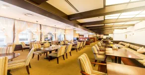 The Crown Palais Kochi - Restaurant