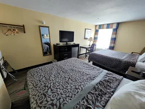 Days Inn by Wyndham Springfield - Chambre
