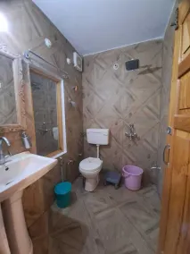 Gopi Homestay and Restaurant (Jim Corbett) - Salle de bain