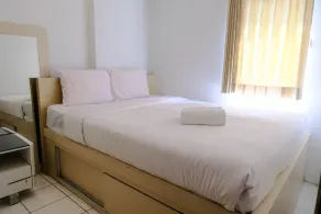 Good Choice 2Br At 12Th Floor Gateway Ahmad Yani Cicadas Apartment - Værelse