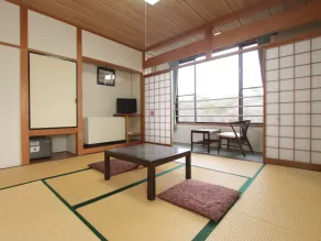 Kokumin Shukusha Enasansou - Habitación