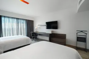 Hotel Real Inn Perinorte - Habitación