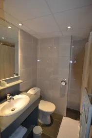 Hôtel Les Alizes Lipsheim - Salle de bain