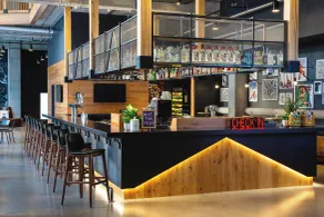 Moxy Minneapolis Downtown - Reception