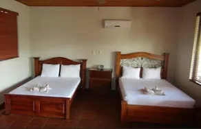 Marbella Surf Inn - Værelse