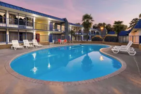 Days Inn by Wyndham McComb MS - Pool