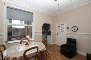 Woodville Lodge Leeds City Centre by OYO - Lobby