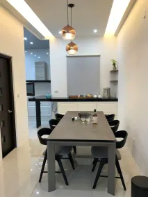 Single Eyelid Hostel - Restaurant