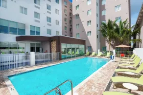Staybridge Suites - Miami International Airport by IHG - Pool
