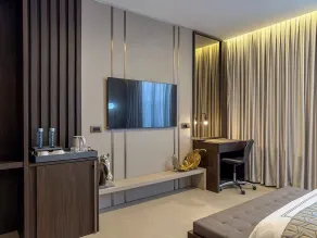 The Lusso Hotel - Room