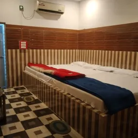 Lake View Village Resort - Room