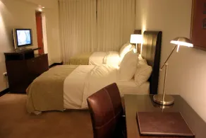 Ros Tower Hotel - Zimmer