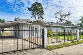 Steps to Bayshore Blvd! Snowbird Retreat w/ Pool - Innenbereich