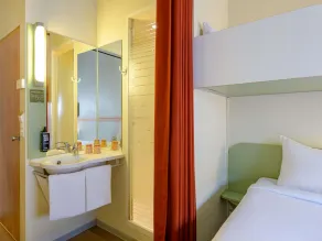 ibis budget Hotel Luzern City - Chambre