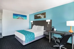 Howard Johnson by Wyndham Gananoque - Chambre