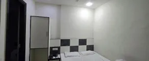 Hotel Five Seasons - Chambre