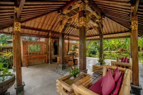 De Umah Bali Eco Tradi Home - Rezeption