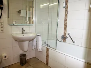Gasthaus Hirschenstube & Gästehaus Gehri - Bathroom