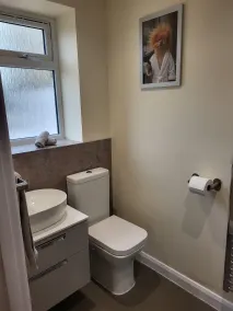The Old Barn - Bathroom