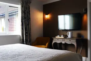 Shillingford Bridge Hotel - Room