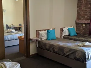 The Argent Motel - Room