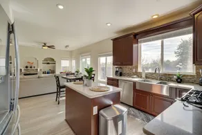 4 Mi to Downtown Reno: Family Retreat w/ Fireplace - Interiør