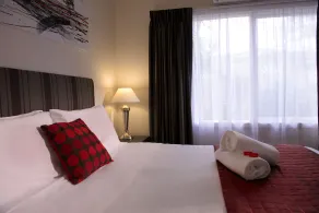 Admiral Motor Inn - Room