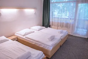 CE Napfény Hotel - Habitación