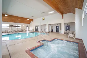 Holiday Inn Express Houghton-Keweenaw by IHG - Piscina