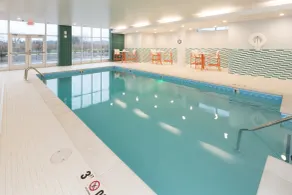 Holiday Inn & Suites Kalamazoo West - Pool