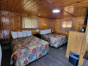 Sunset Motel at Armand's Gardens  - Chambre