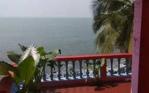 Om Ganesh Guest House Cliffside - Vue de la chambre
