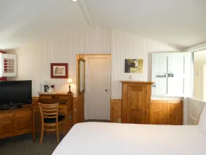 Carmel Fireplace Inn - Vue de la chambre