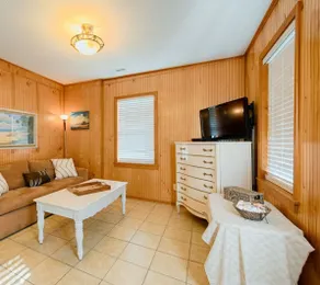 Cg Beach Bungalow #3 - Wohnzimmer