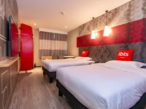 Ibis Wuxi Nanchang Street Taihu Square Metro Station - Room