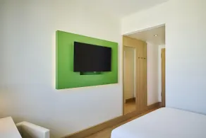 NH Berlin Potsdamer Platz - Room