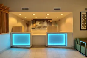 Holiday Inn Express Hotel & Suites Milwaukee Airport by IHG - Réception