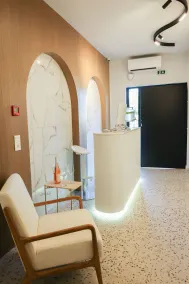 Uphill Unique Boutique Suites - Resepsjon