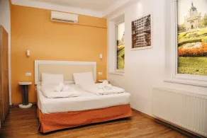 Hotel Metro - Room