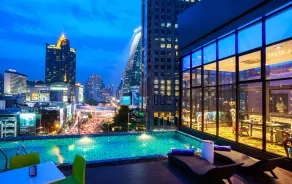 Hotel Clover Asoke - SHA Extra Plus - Piscine