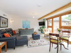 Sylva Cottage - Interior