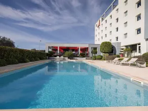 ibis Toulon La Valette - Piscine