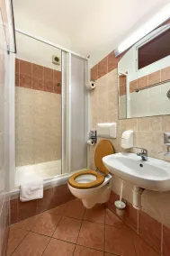 Hotel Golden City Garni - Salle de bain