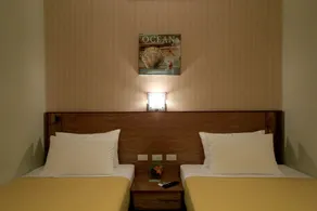 Coron Soleil Express Hotel - Chambre