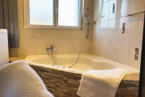 Modern Station Apartment Möhlin - Bagno
