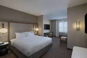Fairfield Inn & Suites by Marriott Colorado Springs East - Room