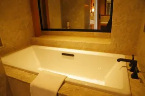Jinmao Pureal Mountain Liiang - Bathroom